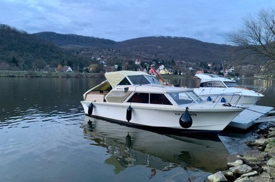 Loď tři